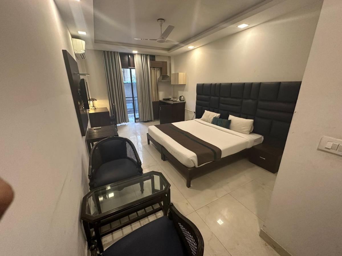 Park Studio Dlf Phase 2, Cyber City, Gurgaon Exterior foto