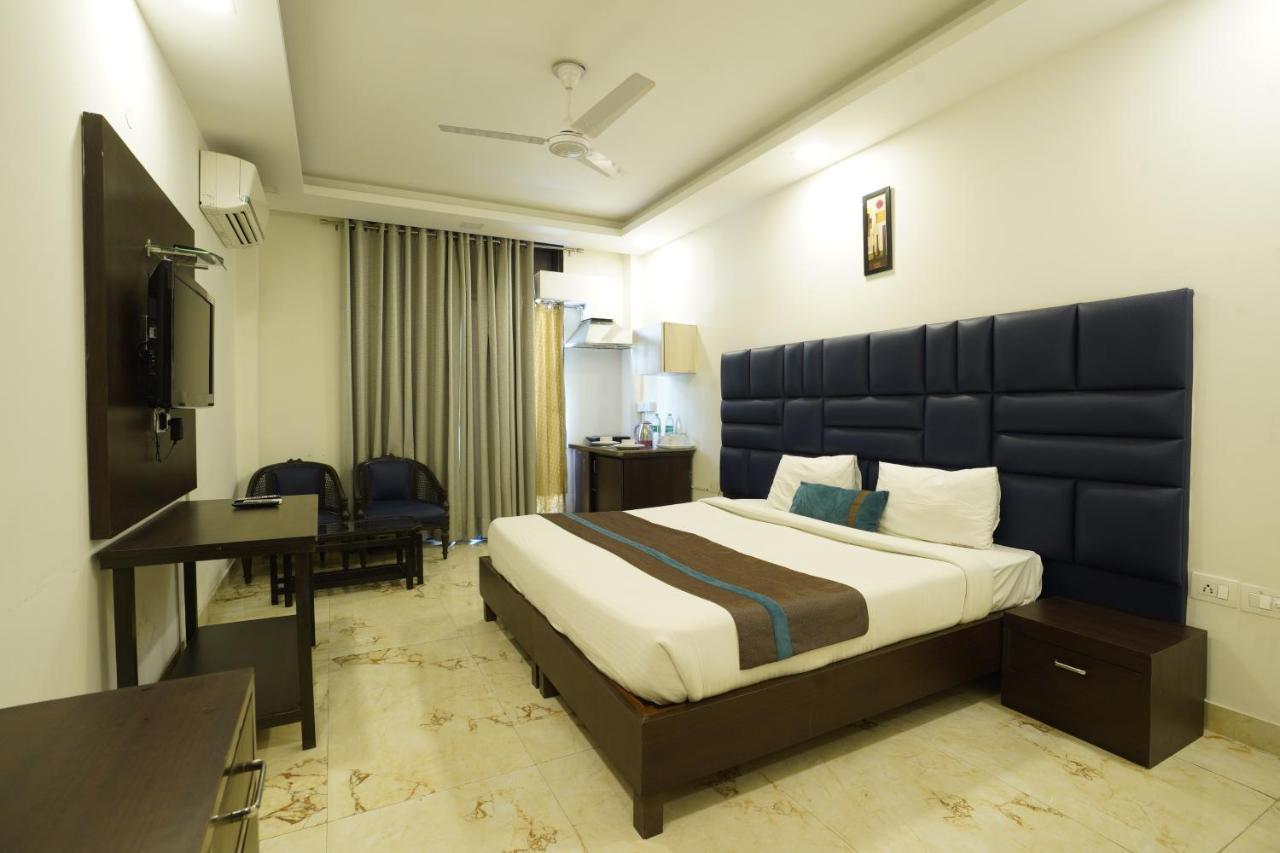Park Studio Dlf Phase 2, Cyber City, Gurgaon Exterior foto