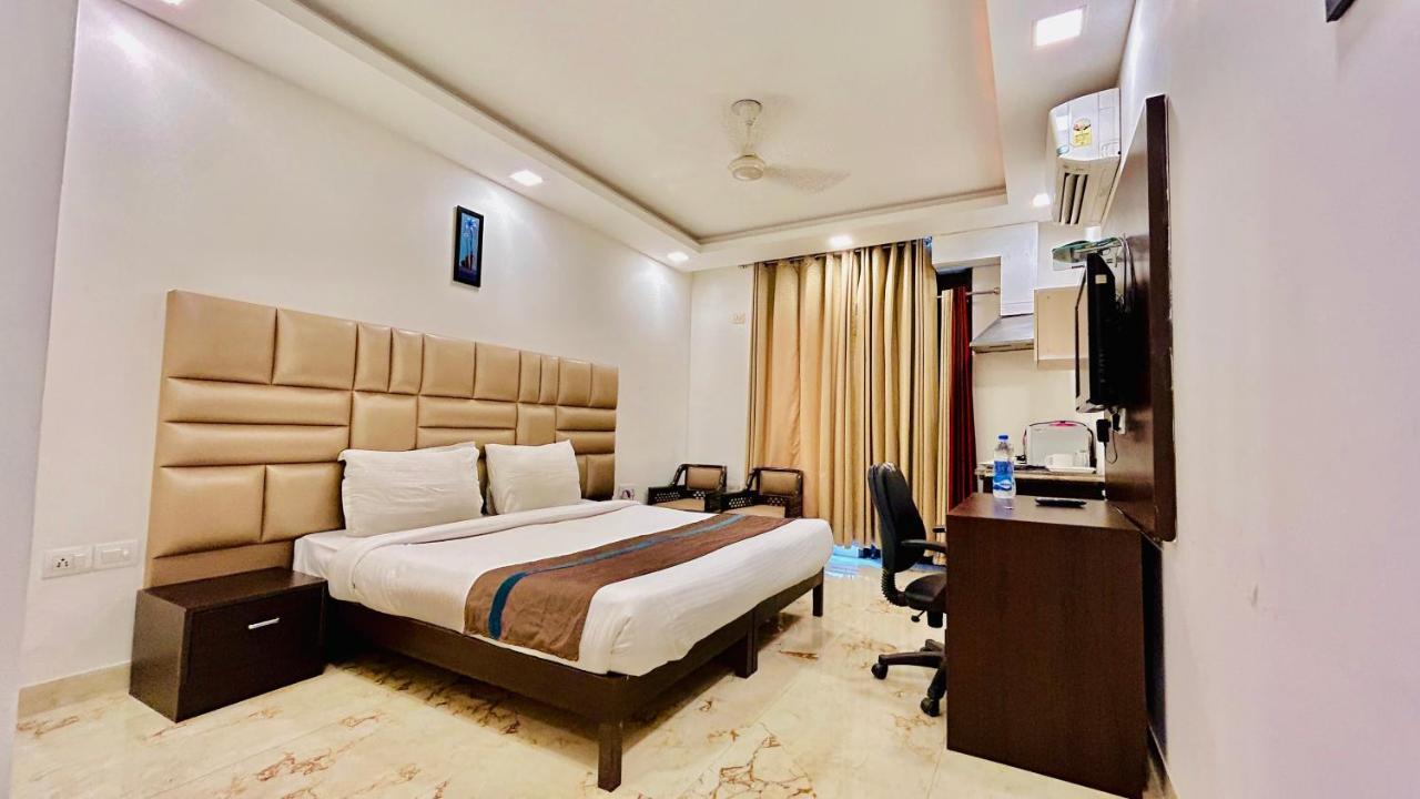 Park Studio Dlf Phase 2, Cyber City, Gurgaon Exterior foto