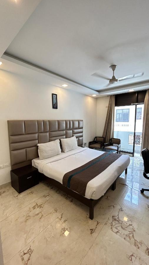 Park Studio Dlf Phase 2, Cyber City, Gurgaon Exterior foto